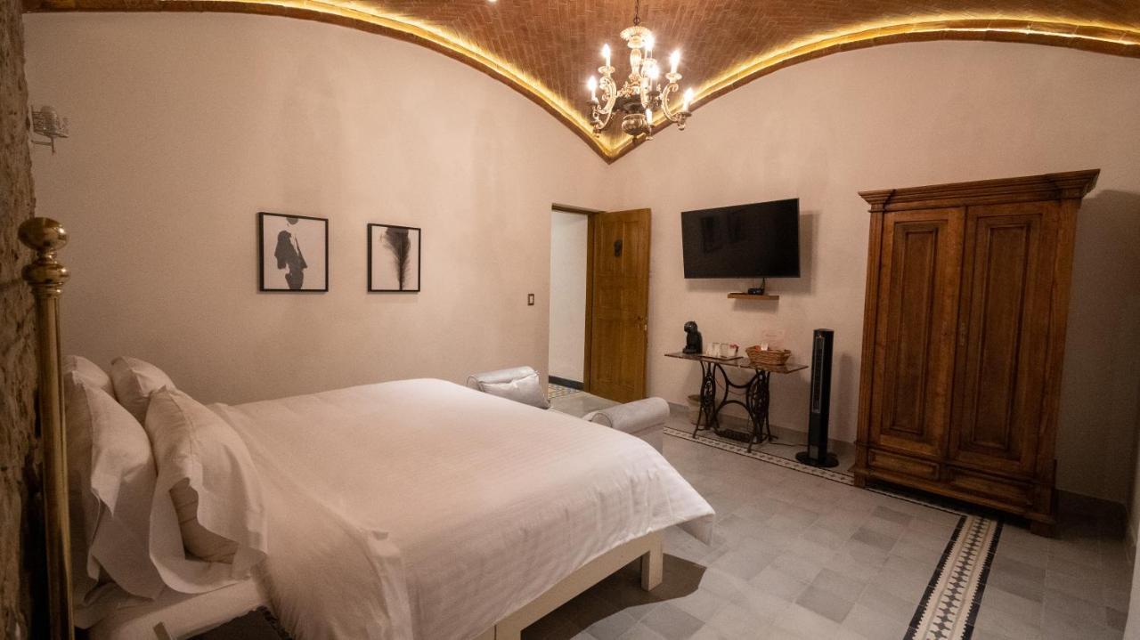 Villa Toscana Valquirico Lofts & Suites Hotel Boutique Santeagueda Exteriör bild